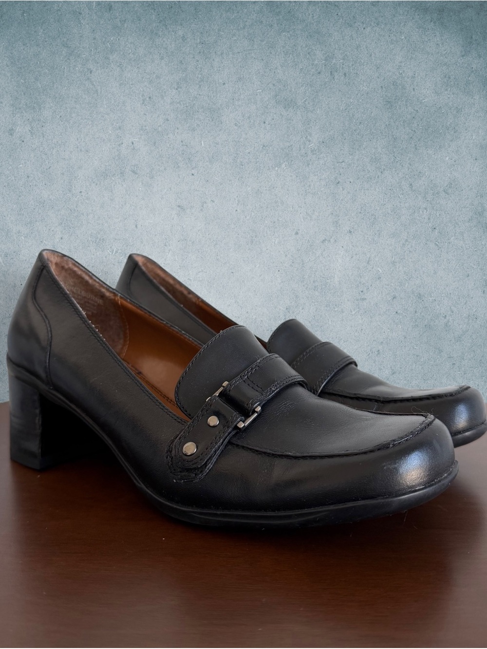 black chunky leather loafers - size 6.5